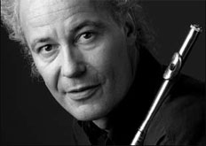 Felix Renggli wurde in Basel (Schweiz) geboren, studierte Flöte bei Gerhard ...
