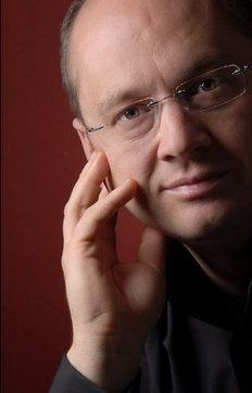 ... the Romanian-born pianist Eduard Stan has received international acclaim ...