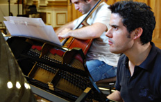 Artist photo of Jos Gallardo - piano