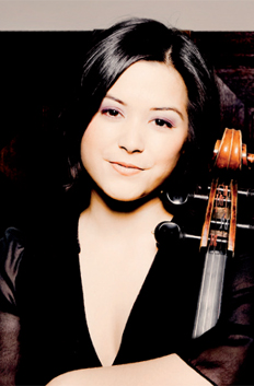 Lena Wignjosaputro Artist photo of Lena Wignjosaputro - Violoncello