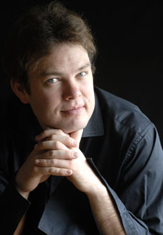 Gareth Lubbe Artist photo of Gareth Lubbe - Viola