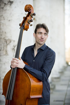bildArtist photo of de Boevé, Wies - Kontrabass
