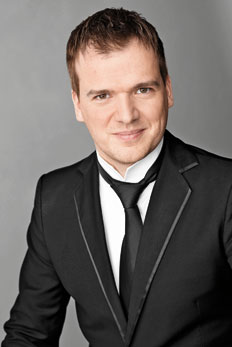 Artist photo of Joost, Risto - Dirigent