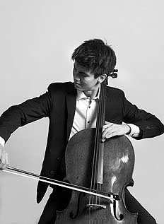 Artist photo of Heesch, Christoph - Violoncello