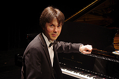 Artist photo of Korolev, Sergey - Klavier