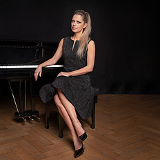 Artist photo of Troussova, Alexandra  - Klavier
