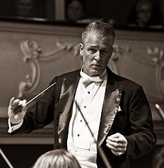 Artist photo of Walter Hilgers - tuba / conductor