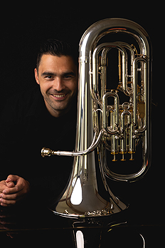 Artist photo of Fabian Bloch - Euphonium u.a.