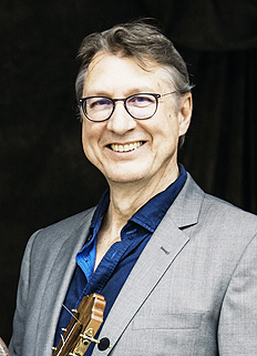 Thomas Etschmann Artist photo of Thomas Etschmann - Gitarre