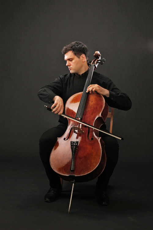 Artist photo of Georgiy Lomakov - Violoncello