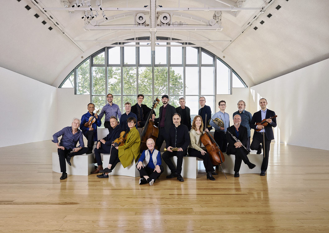 bildArtist photo of Ensemble Modern