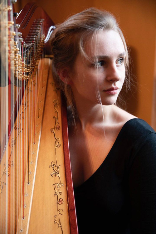 Harpist Tjasha Gafner receives GENUIN Special Prize at the ARD Music Competition